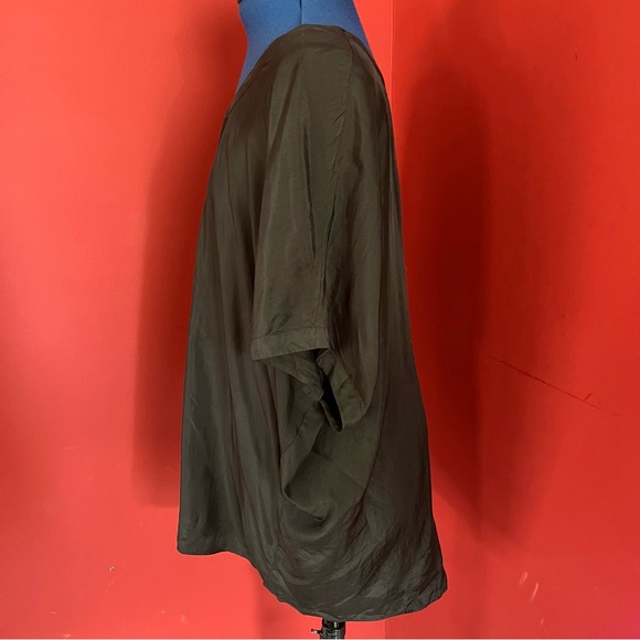 Tommy Bahama Silk Tunic Top - Picture 7 of 12